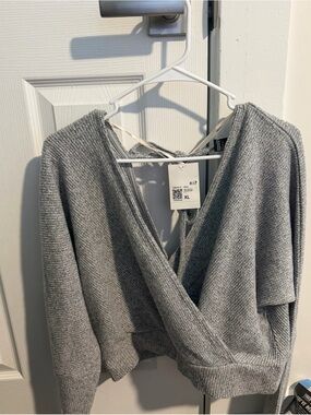Forever 21 Gray V-Neck Wrap Sweater